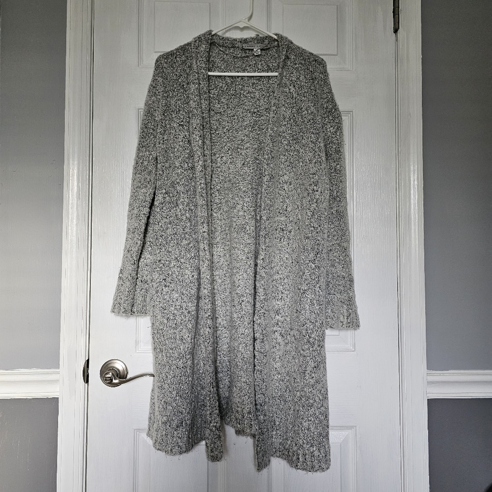 Larry Levine Sweater | Cardigan | Light Gray and White | Women's Medium